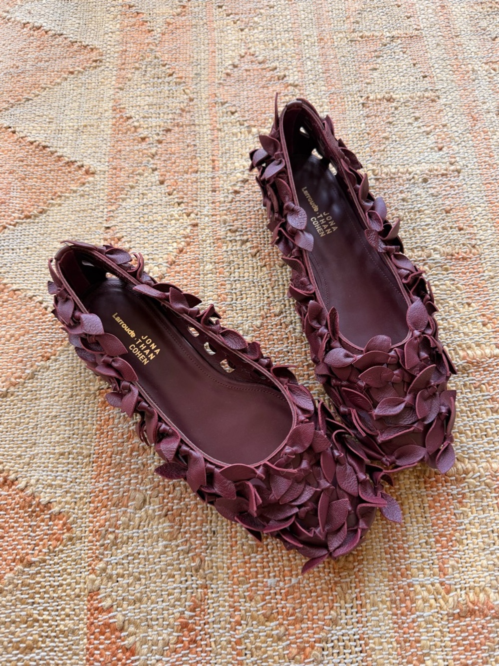 Larroude x Jonathan Cohen NWT Burgundy Flower Leather Flats size 9